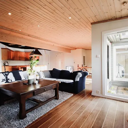 The View - Big In Center Appartement *